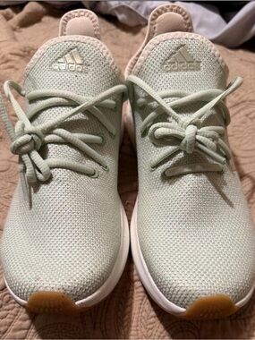 Adidas Cloudfoam Pure SPW Linen Green Athletic Sneakers JI4875 Women's Size 8